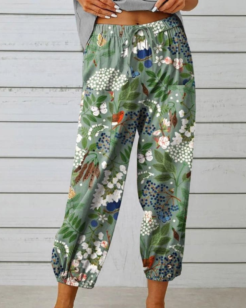 Tess - Floral Capri Pants