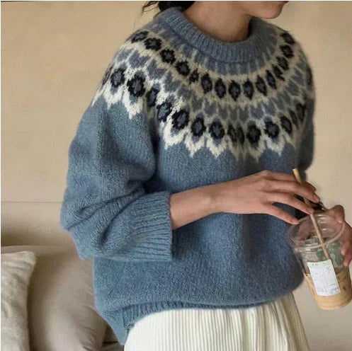 Abby – Chic Jacquard Sweater