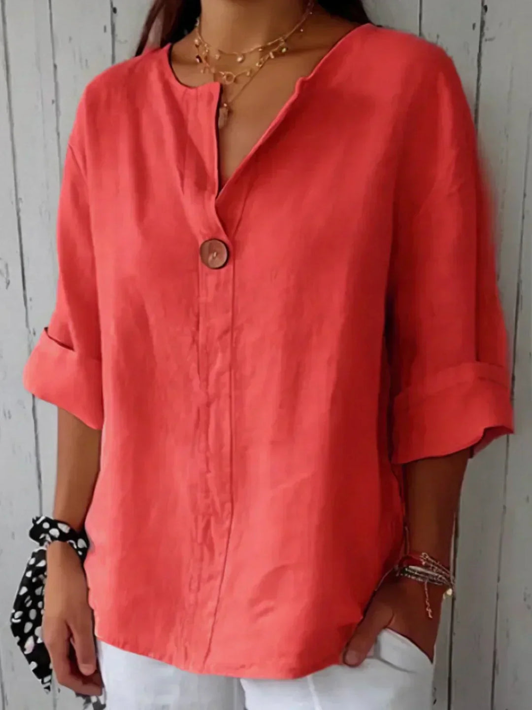 Saria – Casual Luxe Blouse