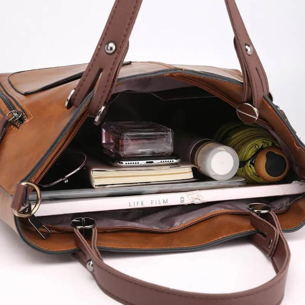 Louise – Classic Elegance Shoulder Bag
