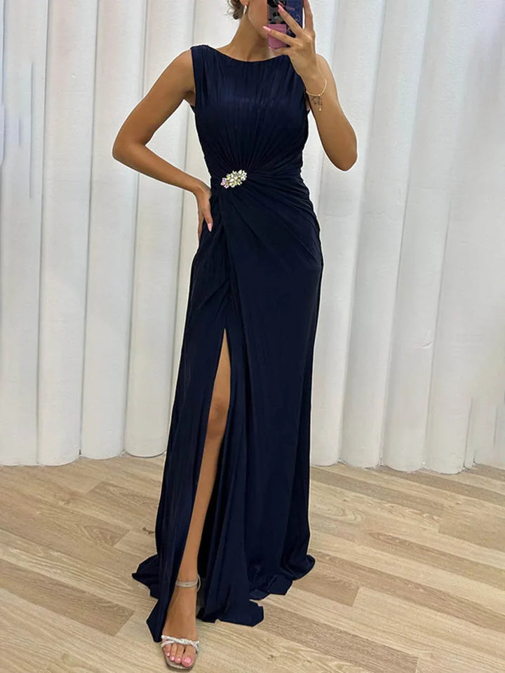 Freya - Elegant Pleated Evening Dress