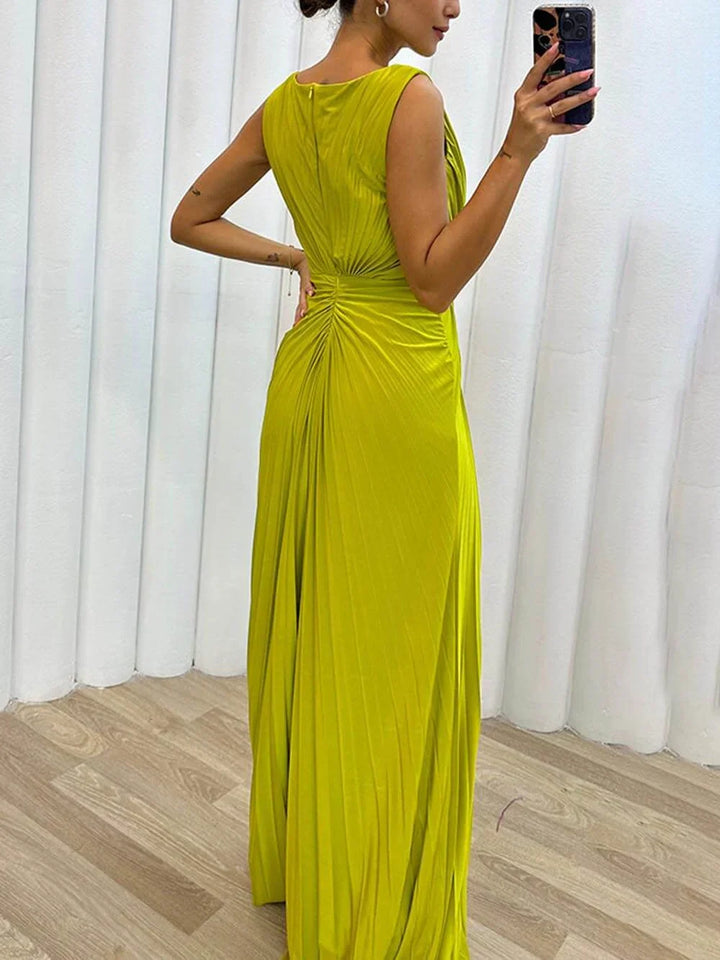 Freya - Elegant Pleated Evening Dress
