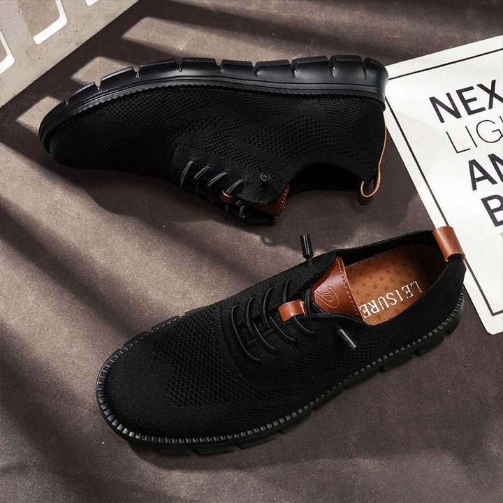 Dash - Dynamic Blackout Shoes