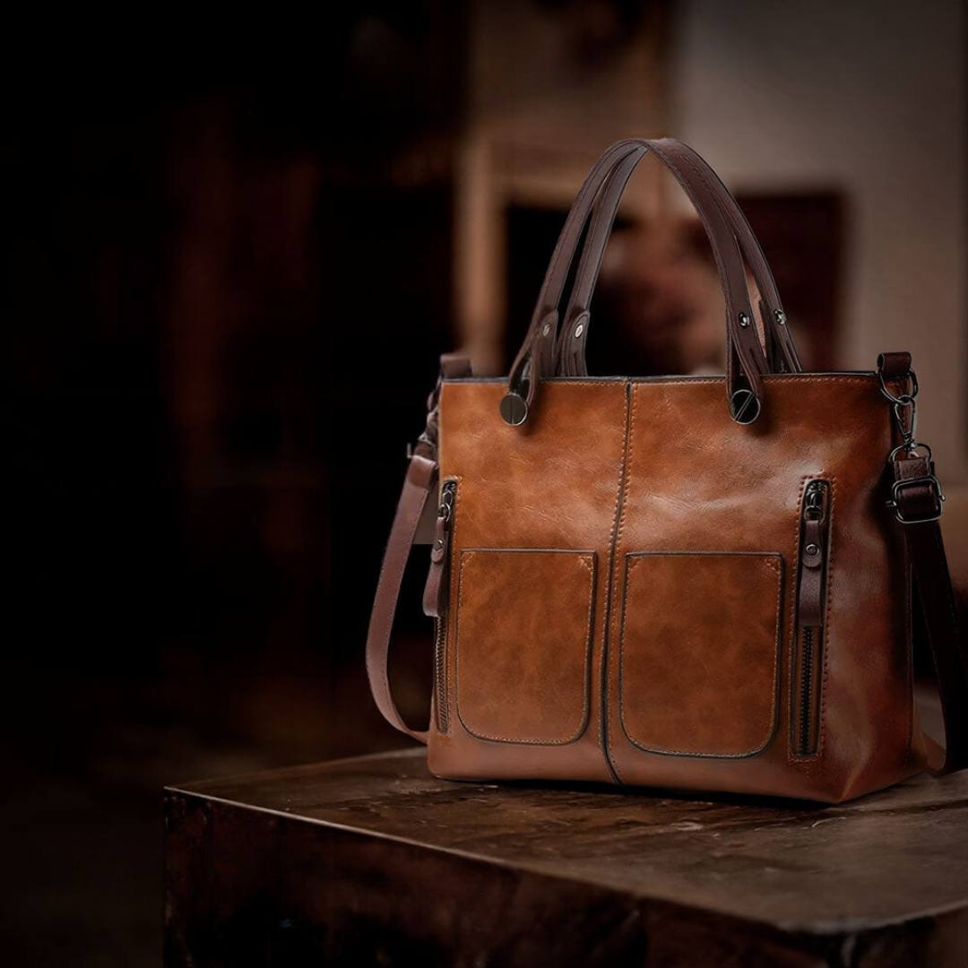 Louise – Classic Elegance Shoulder Bag