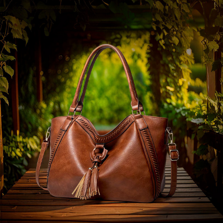 Saira – Elegant Tassel Shoulder Bag
