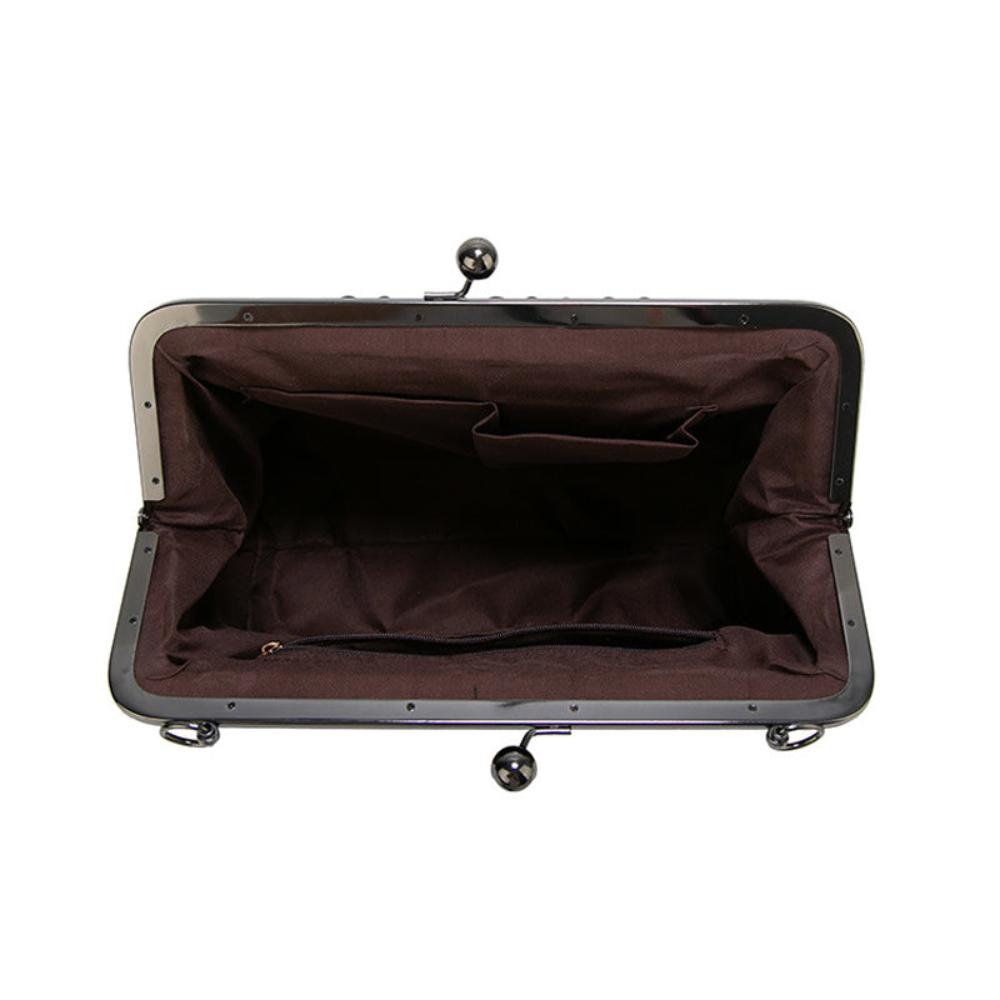 Rafaela – Retro Clamshell Handbag