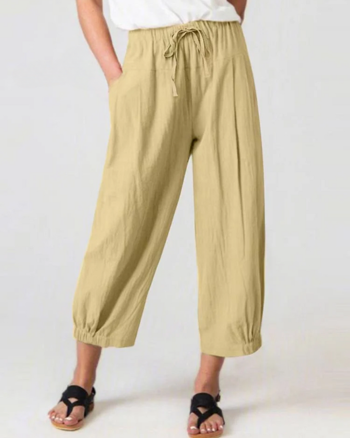 Iris - Casual Cropped Trousers