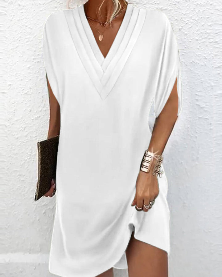 Sereia - Breezy V-Neck Shift Dress