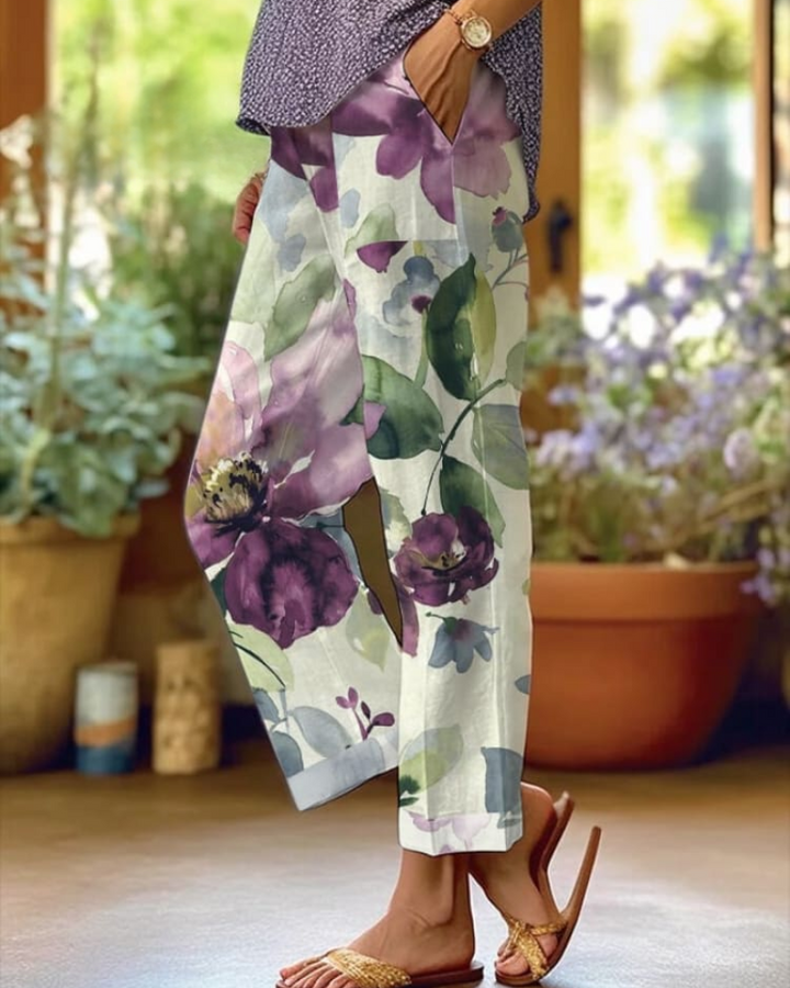 Bree - Floral Capri Pants