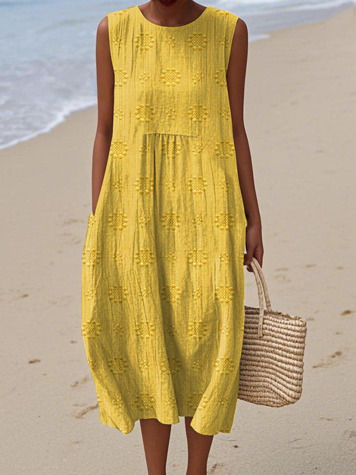 Yarie –  Elegant Sleeveless Dress