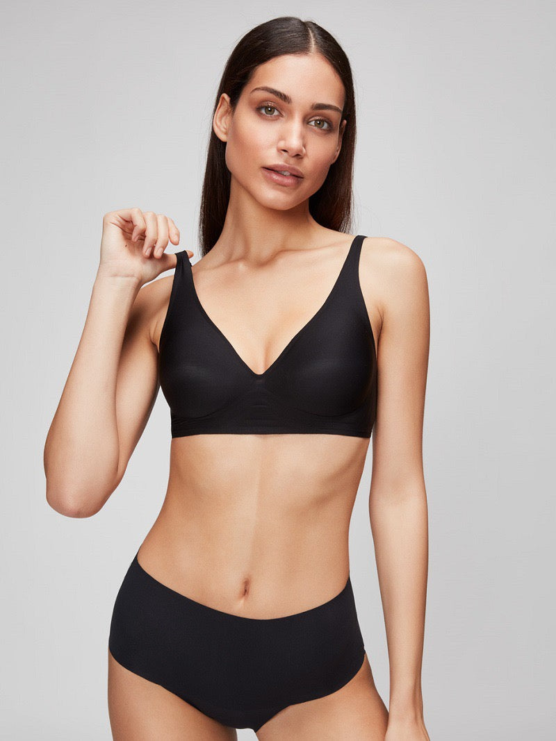 Jenni - Soft Deep-V Seamless Bra