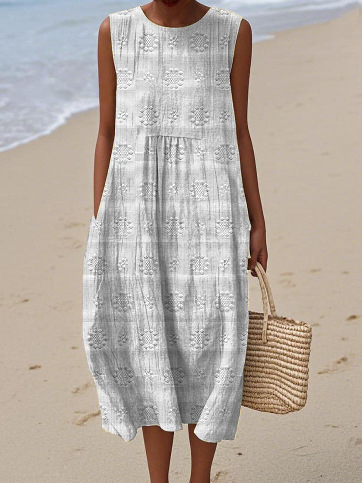 Yarie –  Elegant Sleeveless Dress
