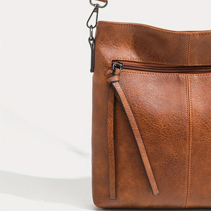 Rania – Minimal Luxe Crossbody Bag