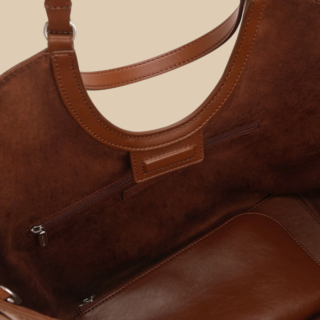 Avira – Classic Woven Handbag
