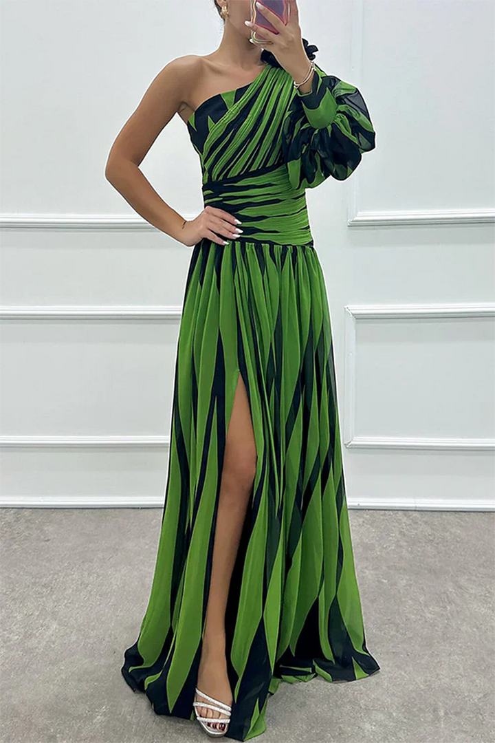 Camille – Elegant Striped Maxi Dress