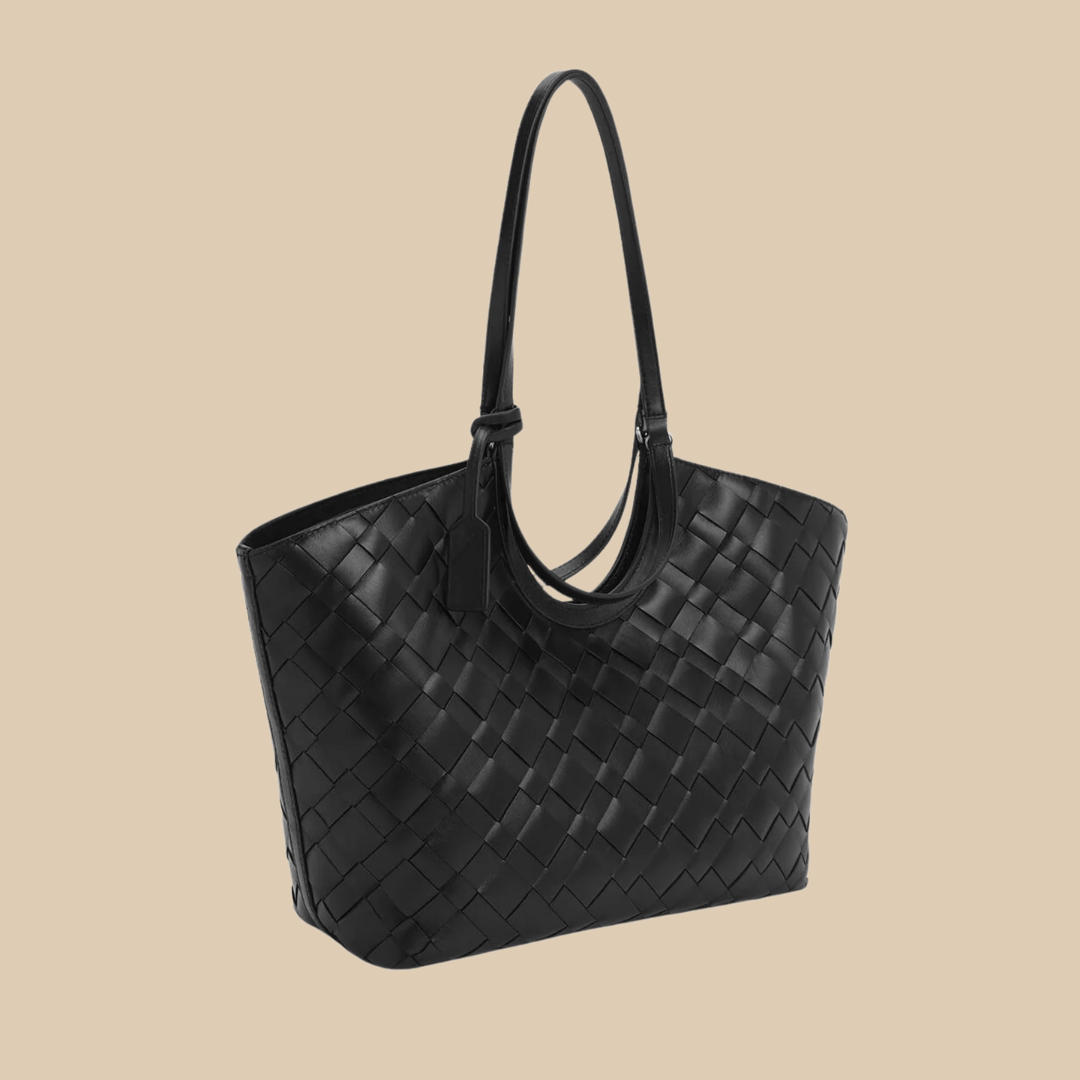 Avira – Classic Woven Handbag