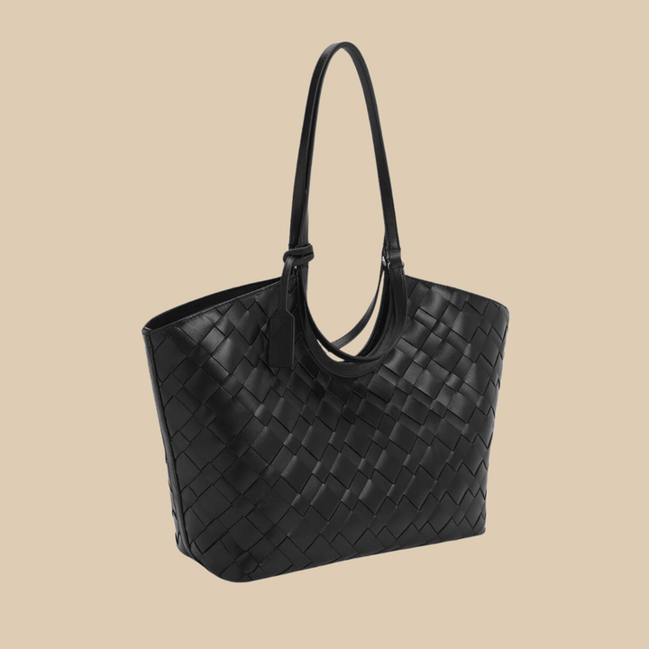 Avira – Classic Woven Handbag