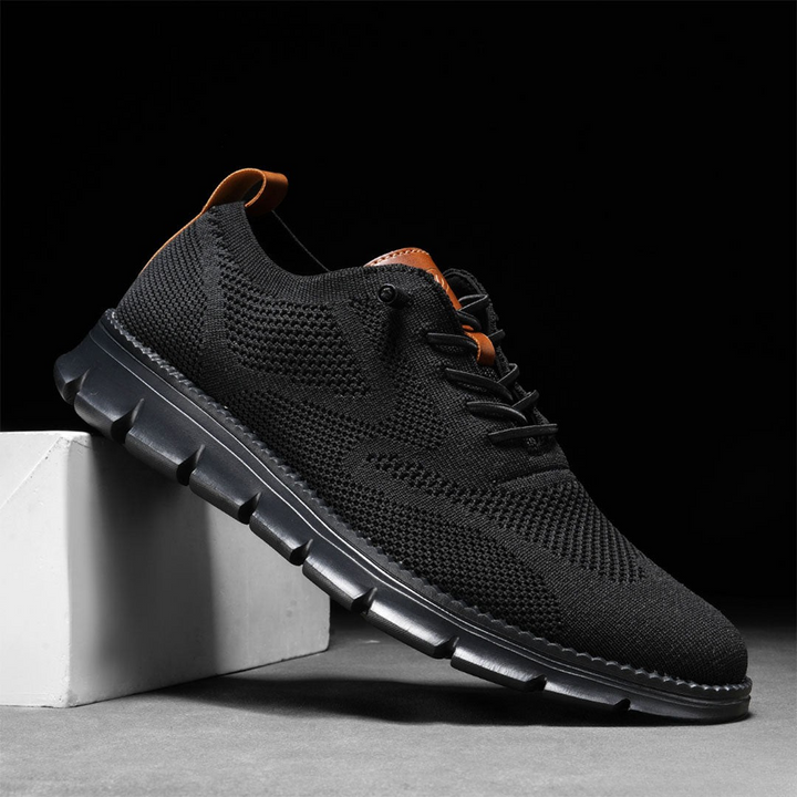 Dash - Dynamic Blackout Shoes