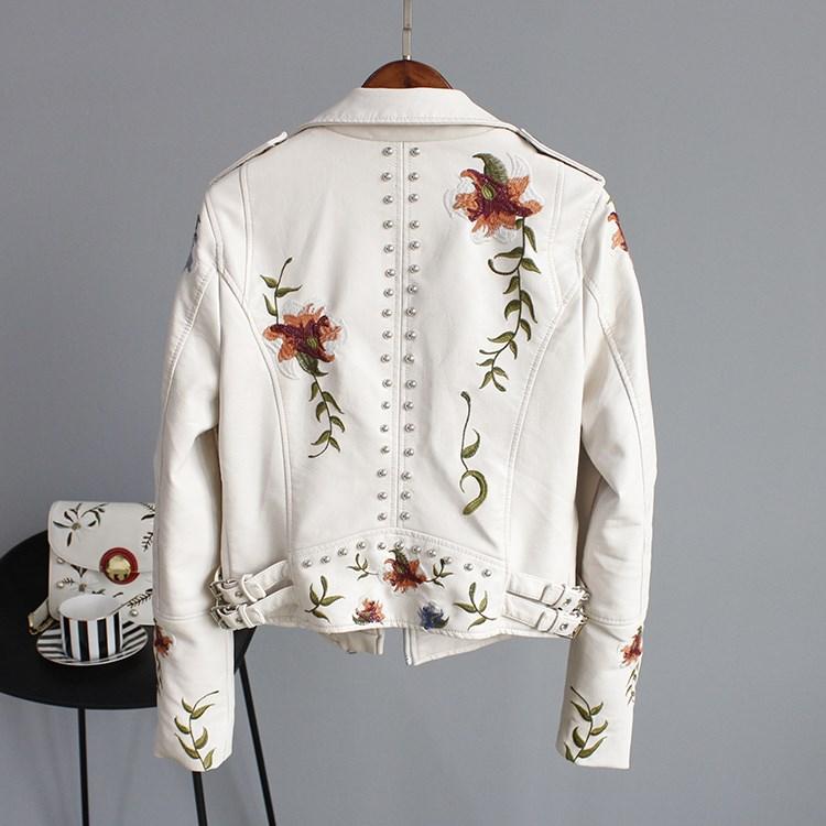 Klara – Elegant Floral Jacket