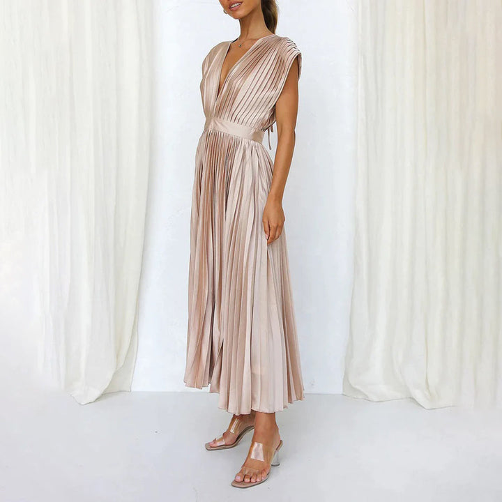 Mireille - Elegant Pleated Midi Dress