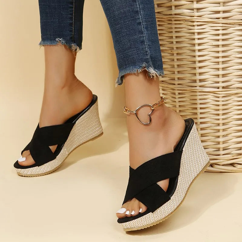 Dana - Chic Wedge Sandals