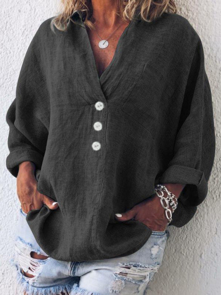Freja – Laid-Back Button Shirt Blouse