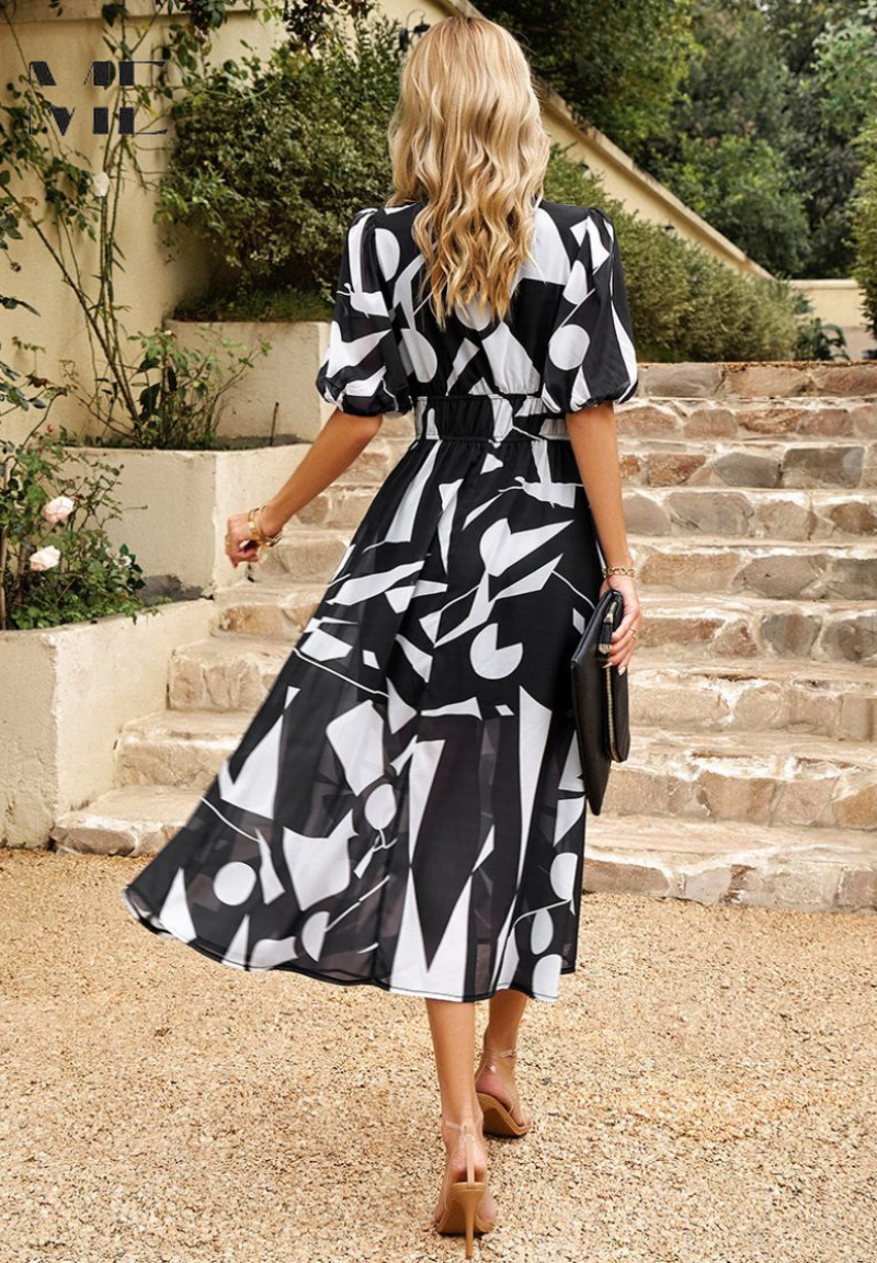 Monica - Elegant Floral Dress
