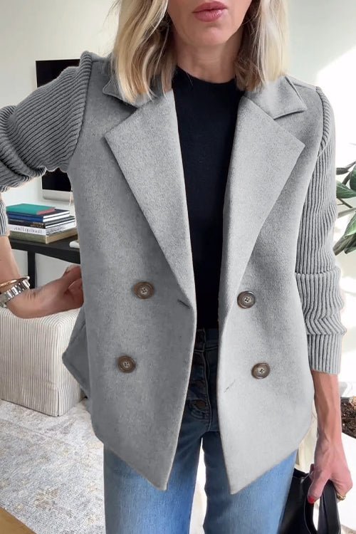 Jennifer – Elegant Knitted Blazer
