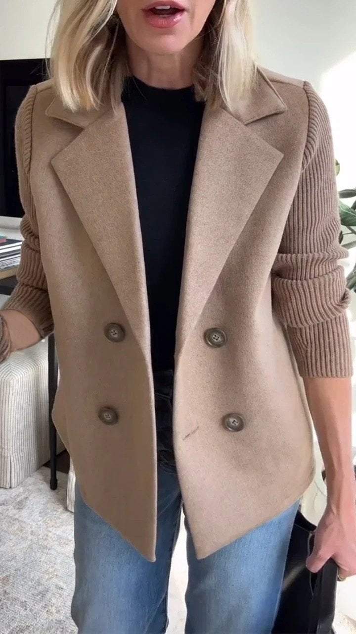 Jennifer – Elegant Knitted Blazer
