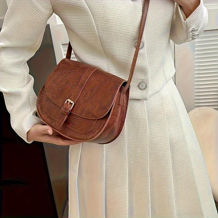 Maen – Modern Classic Crossbody Bag