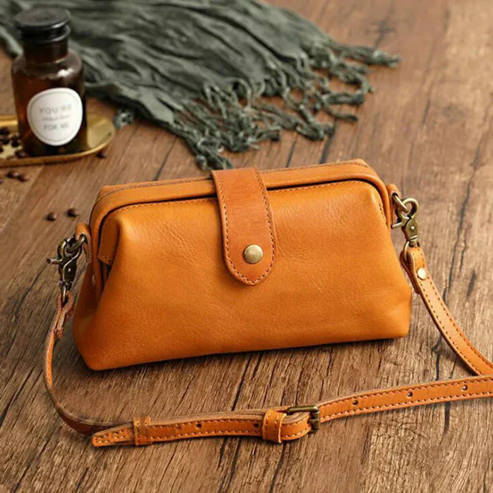 Georgina – Chic Legacy Crossbody Bag