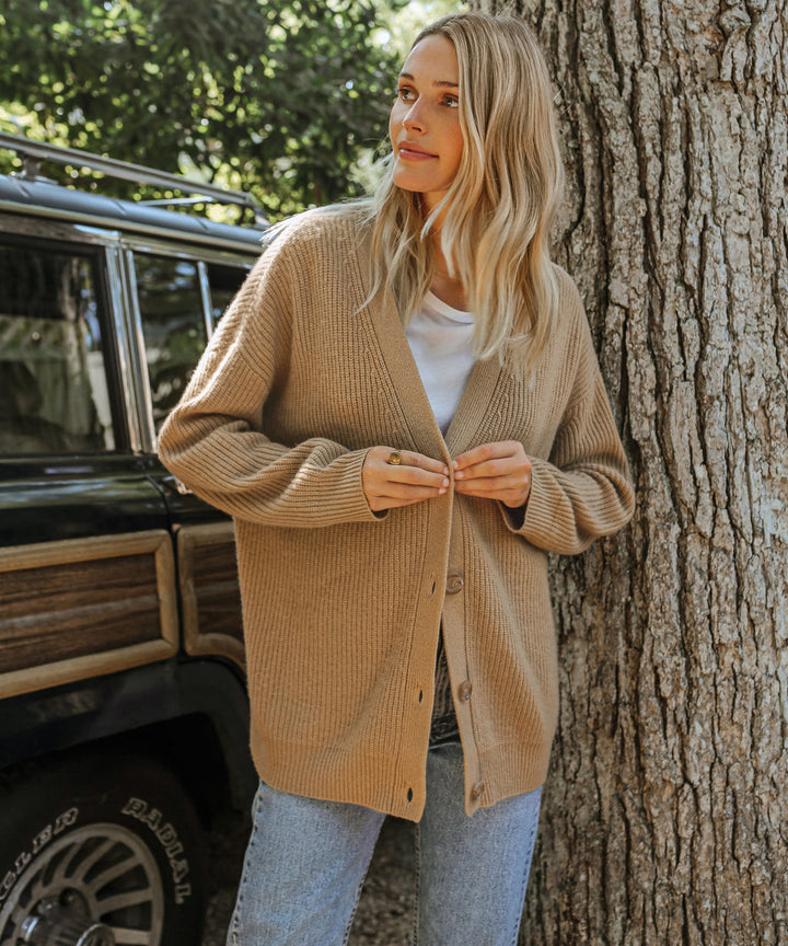 Carmi – Casual Chic Cardigan