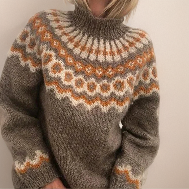 Ivana – Cloud-Soft Turtleneck Sweater
