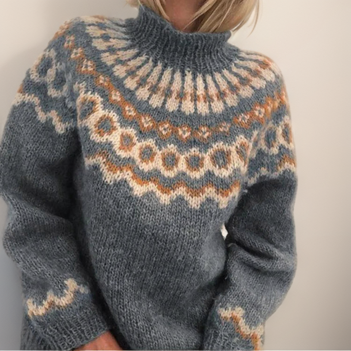 Ivana – Cloud-Soft Turtleneck Sweater