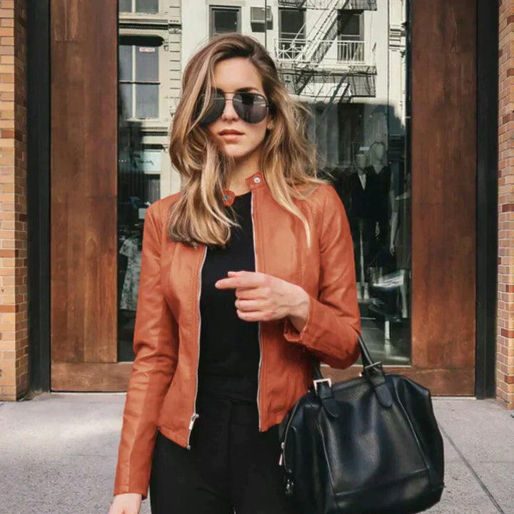 Victtoria – Chic Designer Jacket