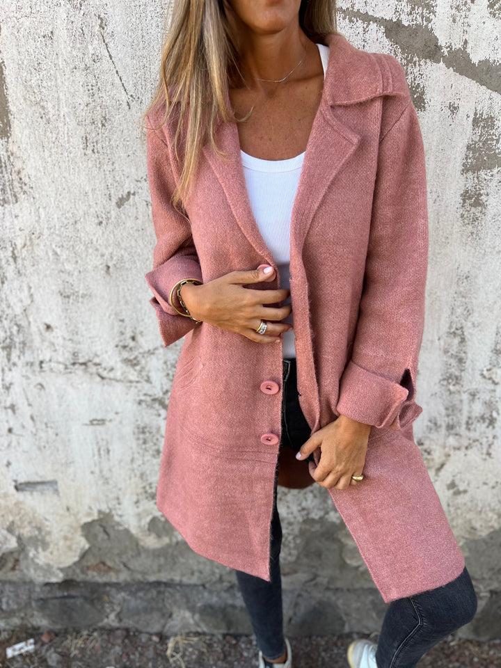 Verna – Chic Mid-Length Cardigan