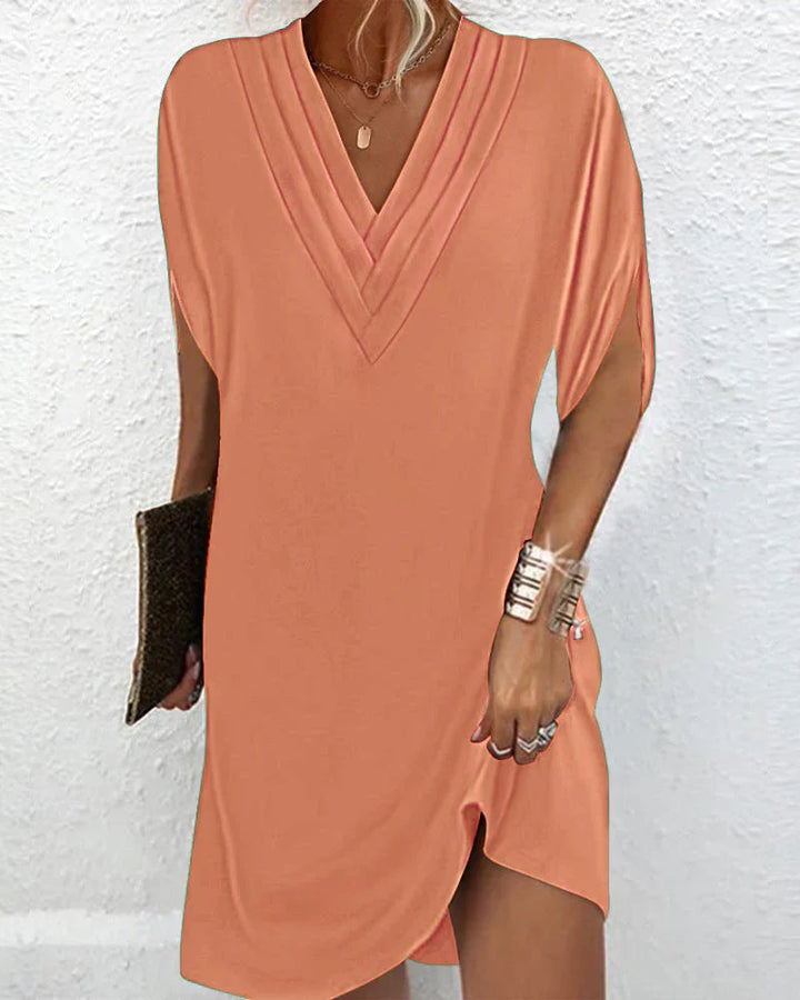 Sereia - Breezy V-Neck Shift Dress
