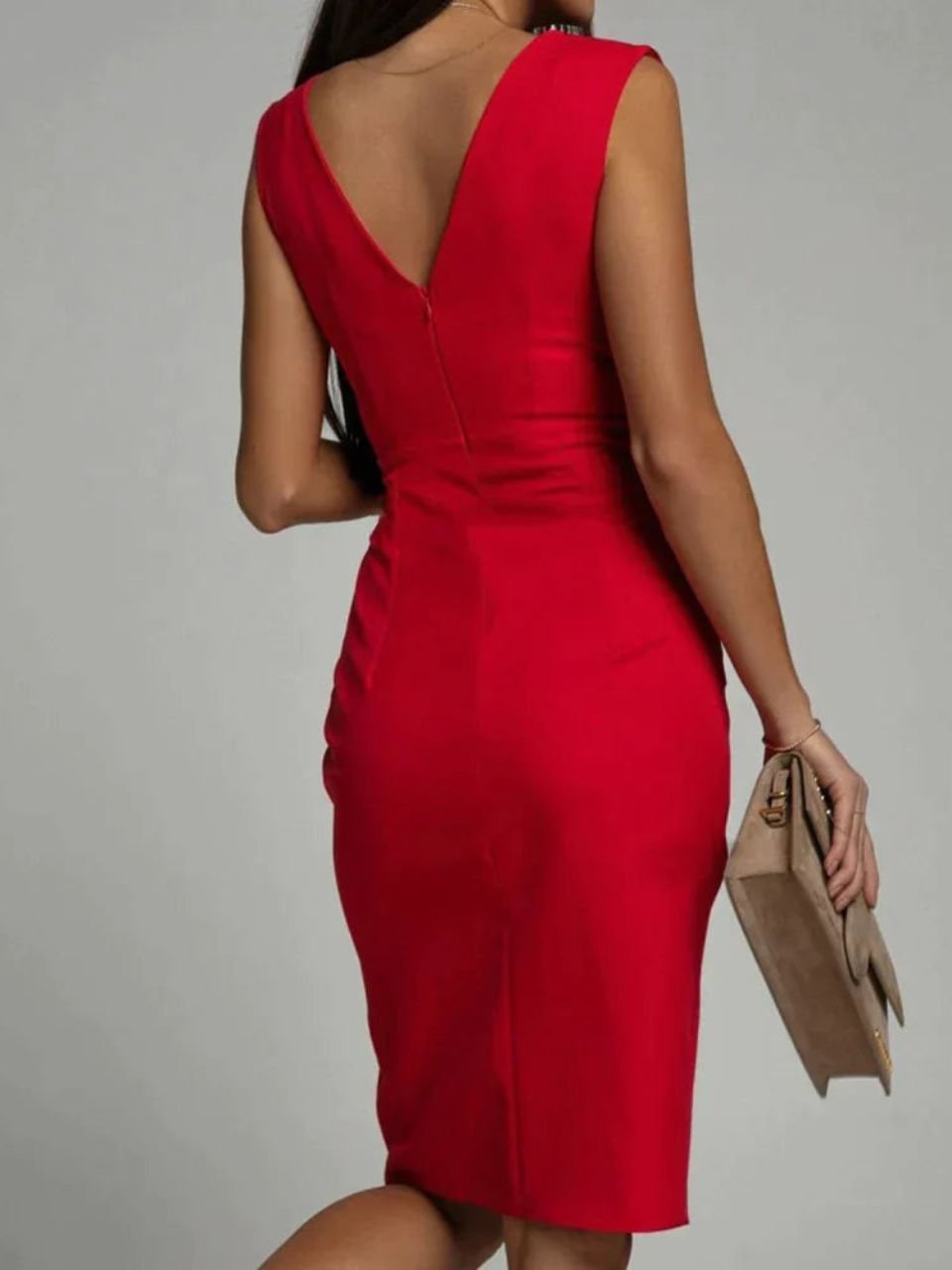 Zaria - Elegant Sculpted Evening Dress