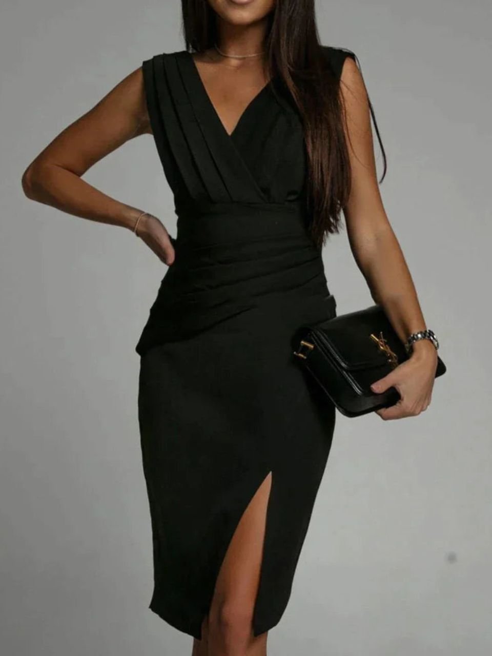 Zaria - Elegant Sculpted Evening Dress