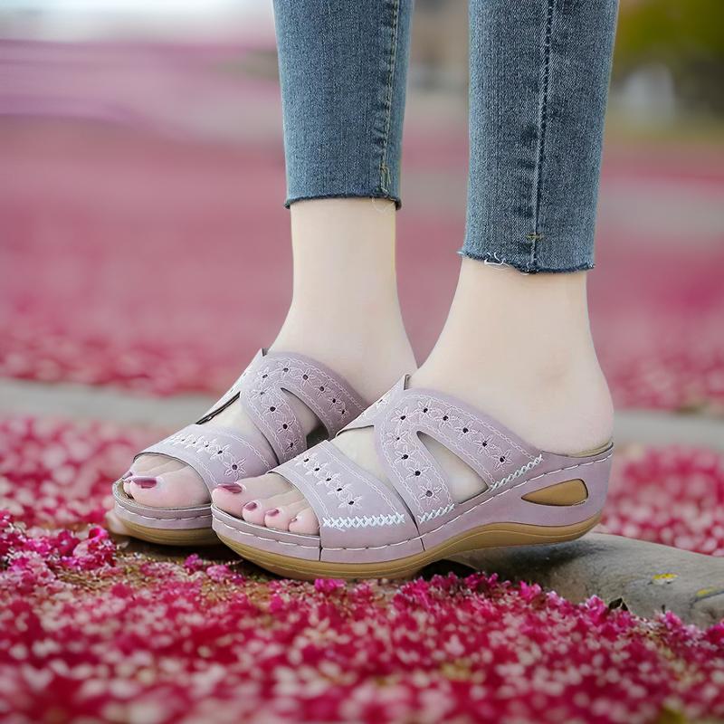 Caitlin - Orthopedic Sandals