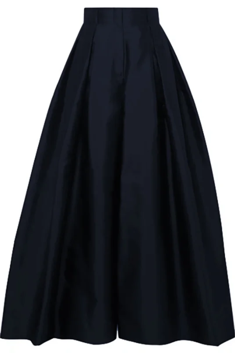 Melisa – Elegant Flared Trousers